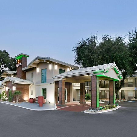 La Quinta Inn By Wyndham Dallas Uptown Exteriör bild