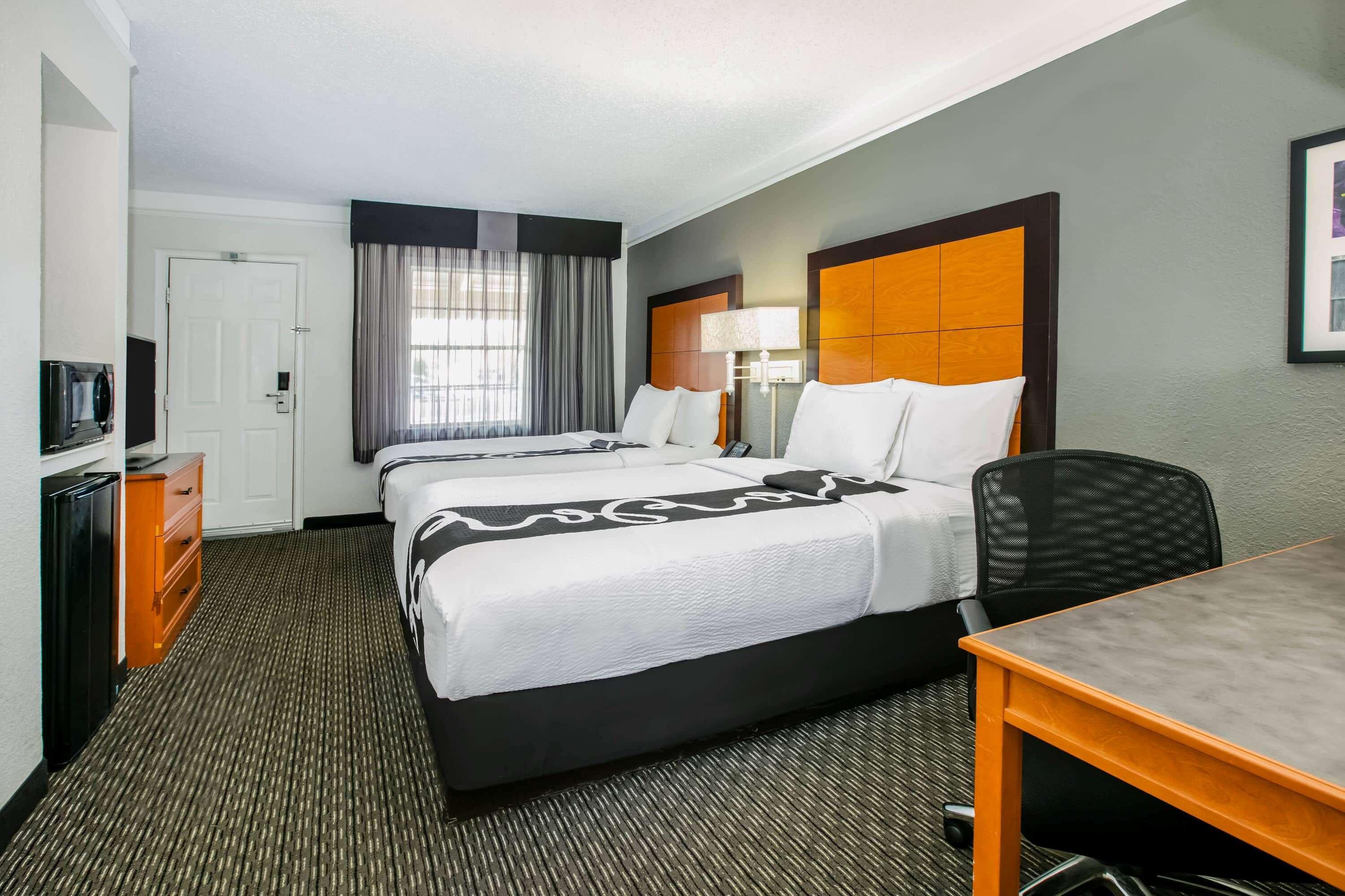 La Quinta Inn By Wyndham Dallas Uptown Exteriör bild