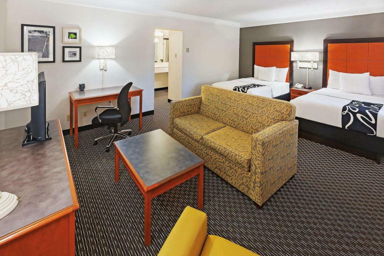 La Quinta Inn By Wyndham Dallas Uptown Exteriör bild