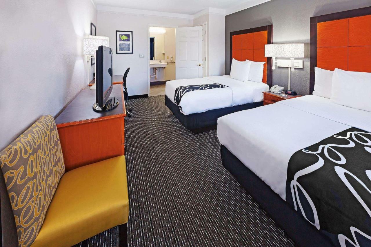 La Quinta Inn By Wyndham Dallas Uptown Exteriör bild
